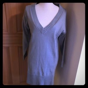 V Neck Sweater Dress M